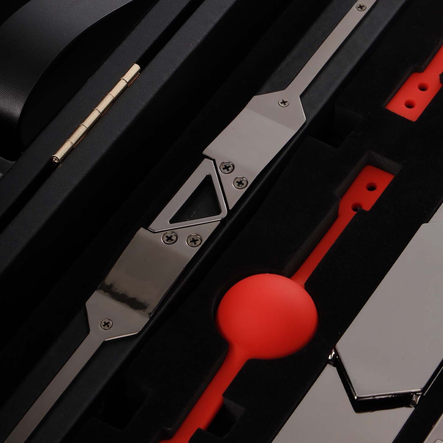 LOCKINK Alles-in-1 BDSM Speelset - zwart