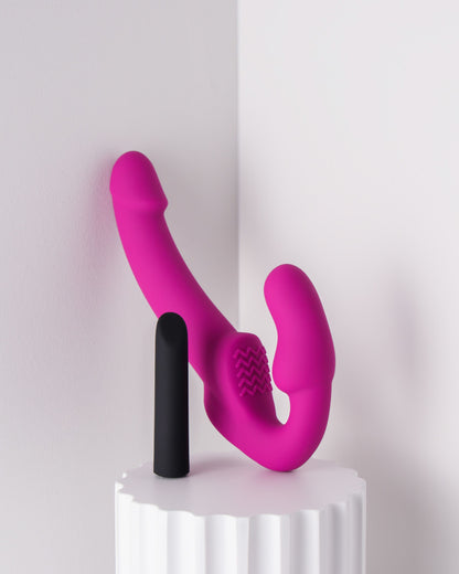 Temptasia - Estella Vibrerende Strapless Strap-on - Roze