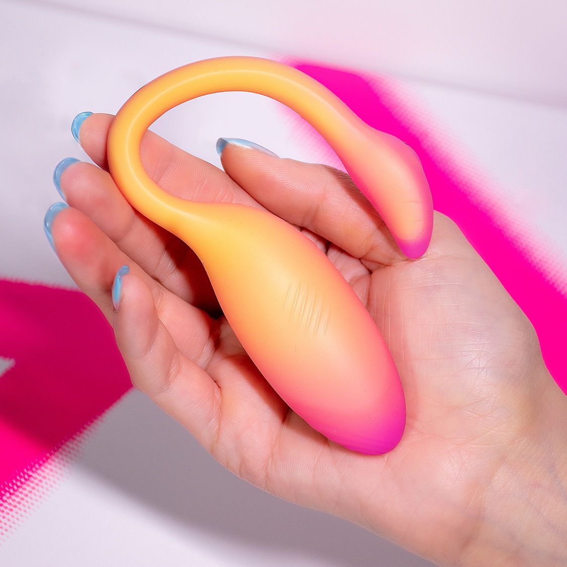 Magic Motion - Flamingo Max Vibrerend Ei en Kegeltrainer in 1  - Oranje